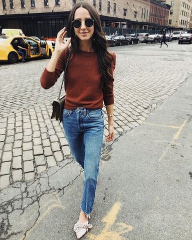 10 Ways To Wear Jeans This Fall - Something Navy