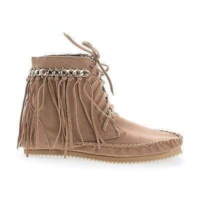 lace up moccasin boots