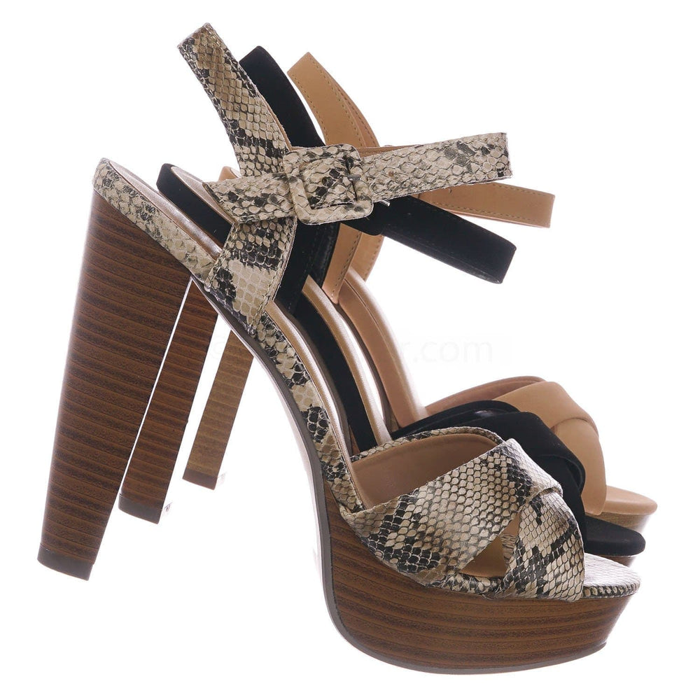 quarter strap platform sandal