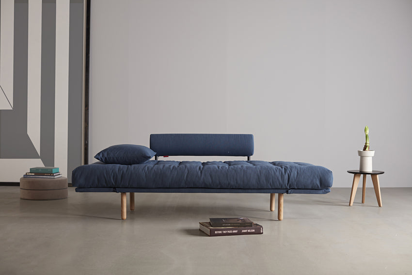 Rollo Stem Daybed D40studio