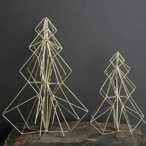 wire christmas tree