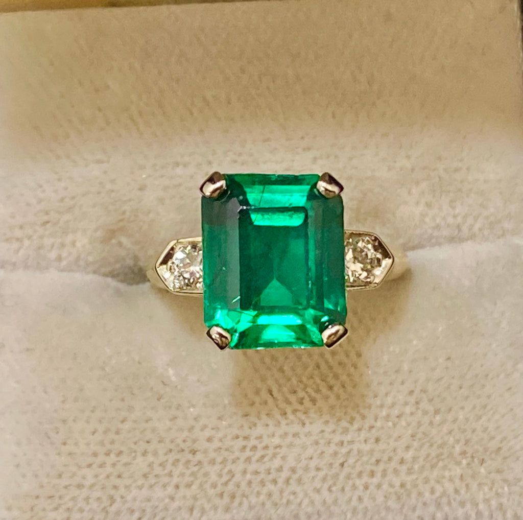 Designer Solid Yellow Gold 8+Ct. Emerald & Diamond Ring