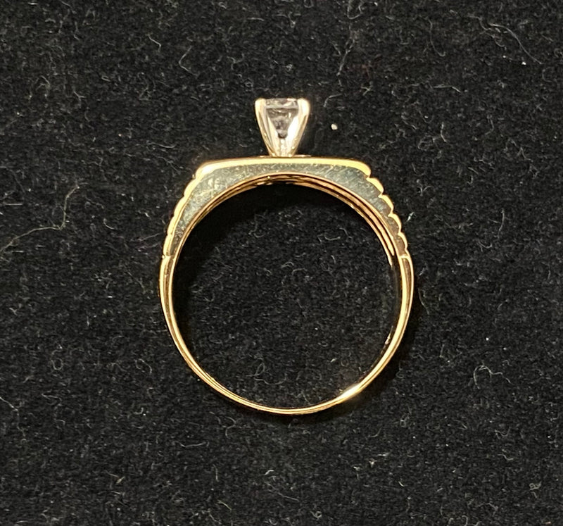 Unique Designer Solid Yellow Gold 9-Diamond Multi-set Ring