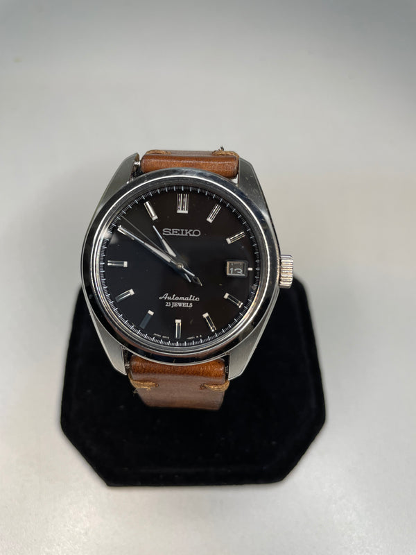 VINTAGE SEIKO #5 23 JEWELS MEN'S AUTOMATIC 1960S w/ DATE FEATURE