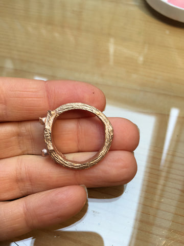 cast ring in 9 carat rose gold
