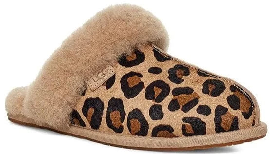 Derbevilletest krullen Doe een poging Ugg: Scuffette II Slippers in Spotty Leopard | Shoe-Inn