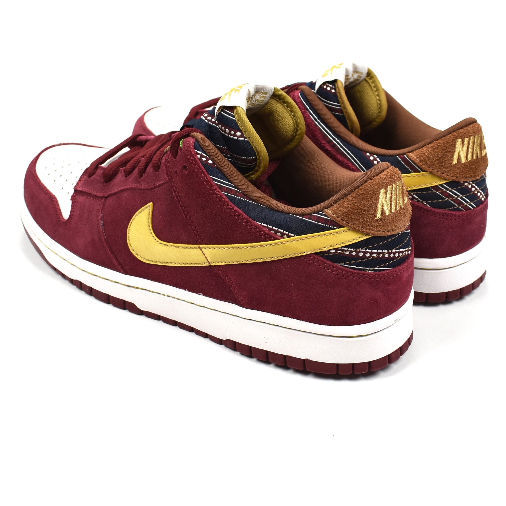 ron burgundy nike sb dunk low