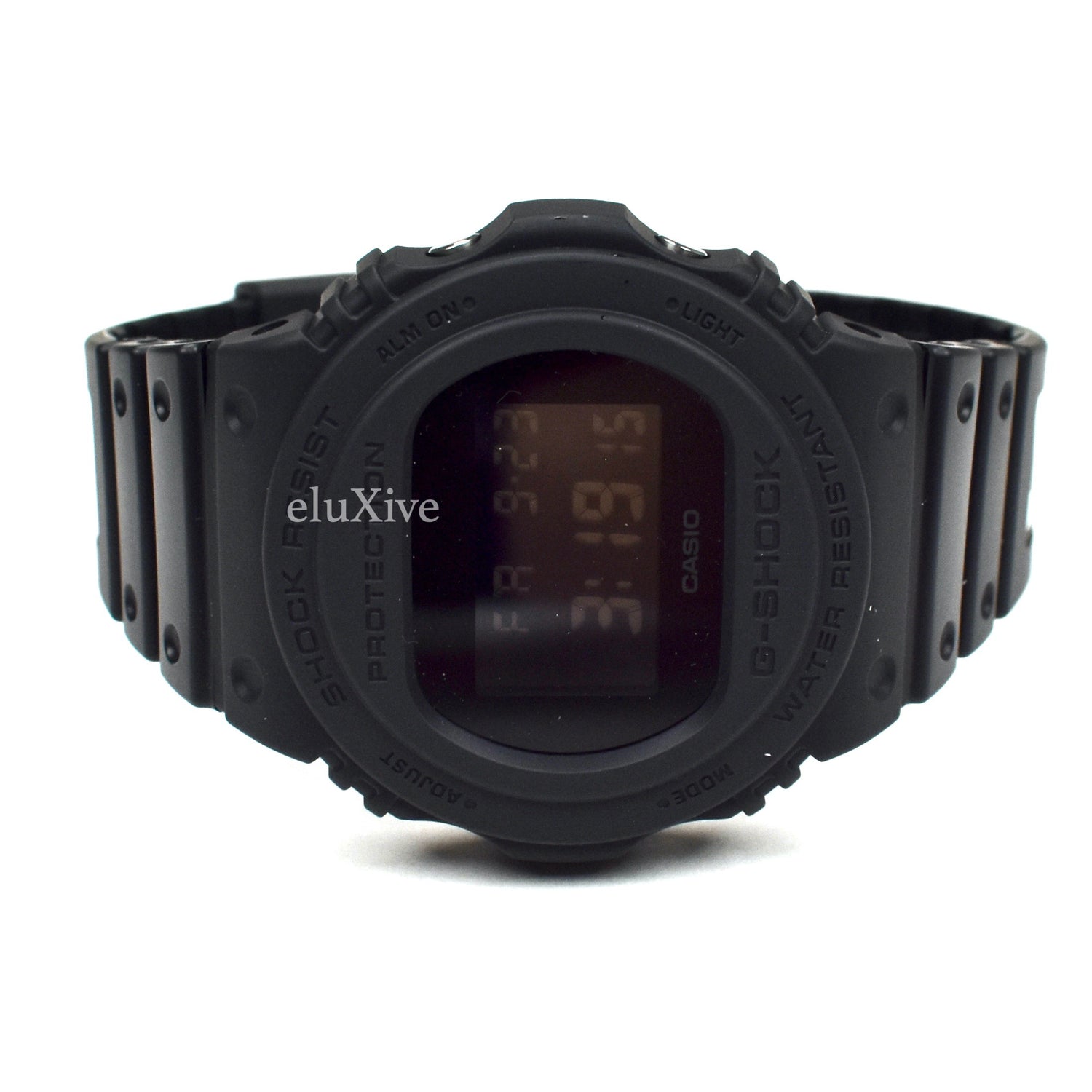 Comme Des Garcons x Casio - CDG Black Market NYFW 2022 G-Shock