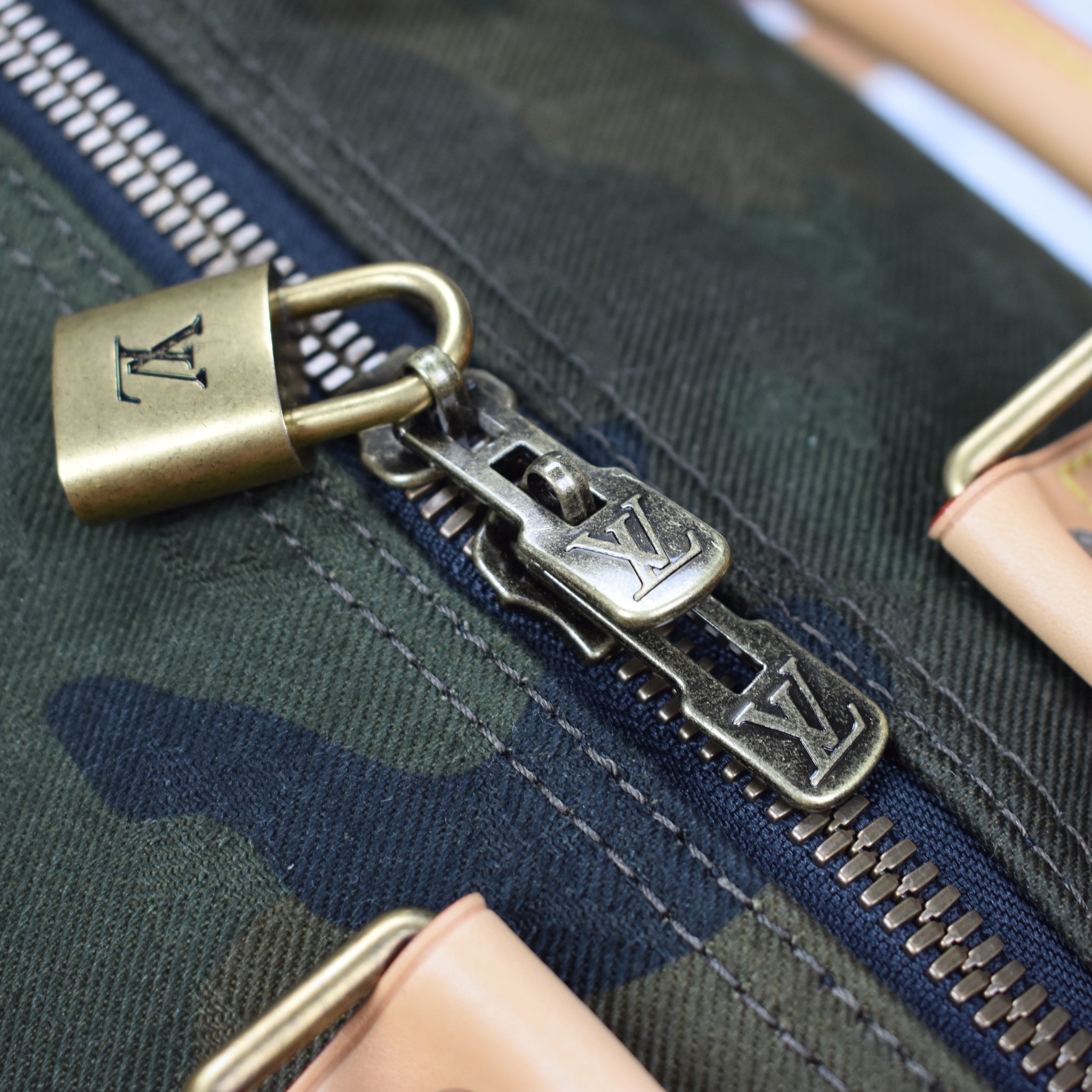 Louis Vuitton x Supreme - LV Monogram Camo Box Logo Keepall 45 Duffle Bag – eluXive