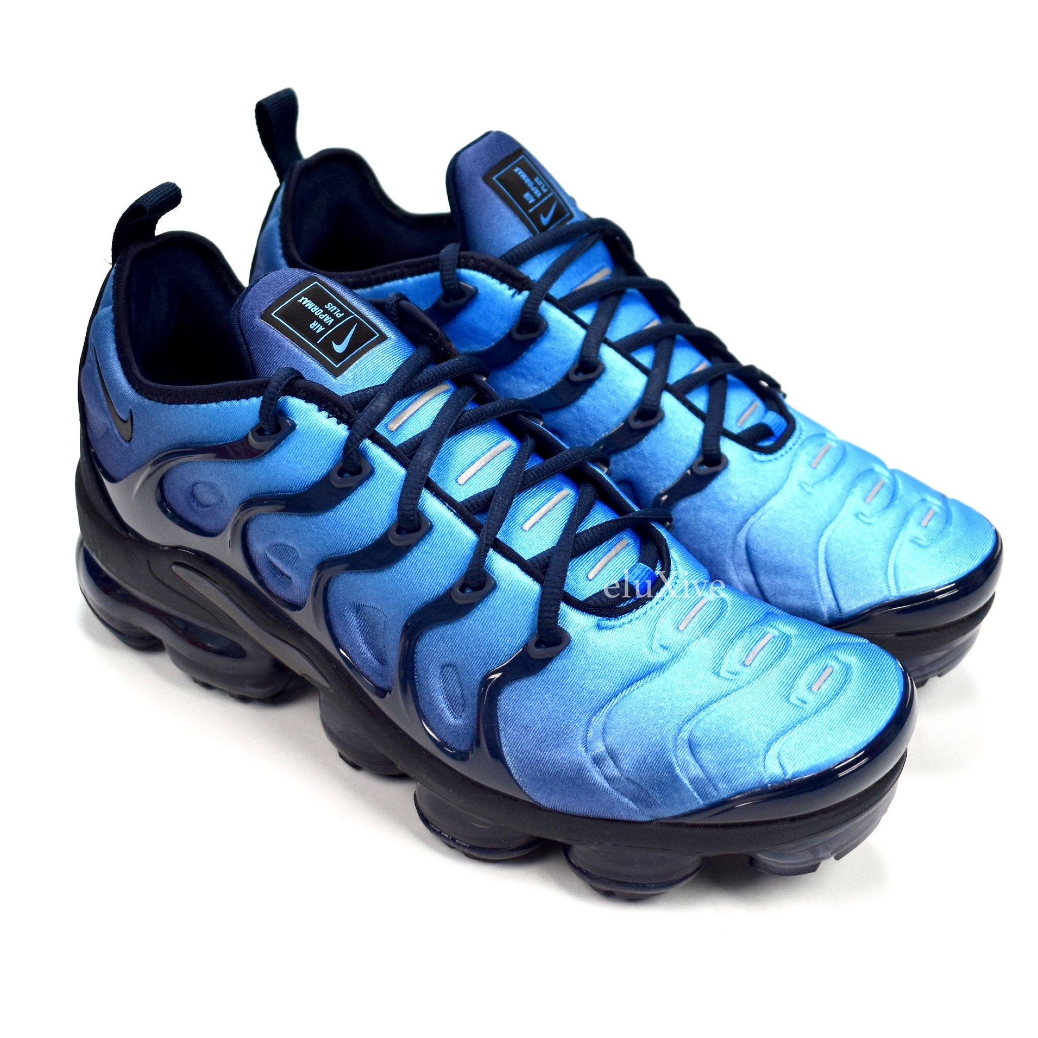 nike air vapormax plus obsidian blue