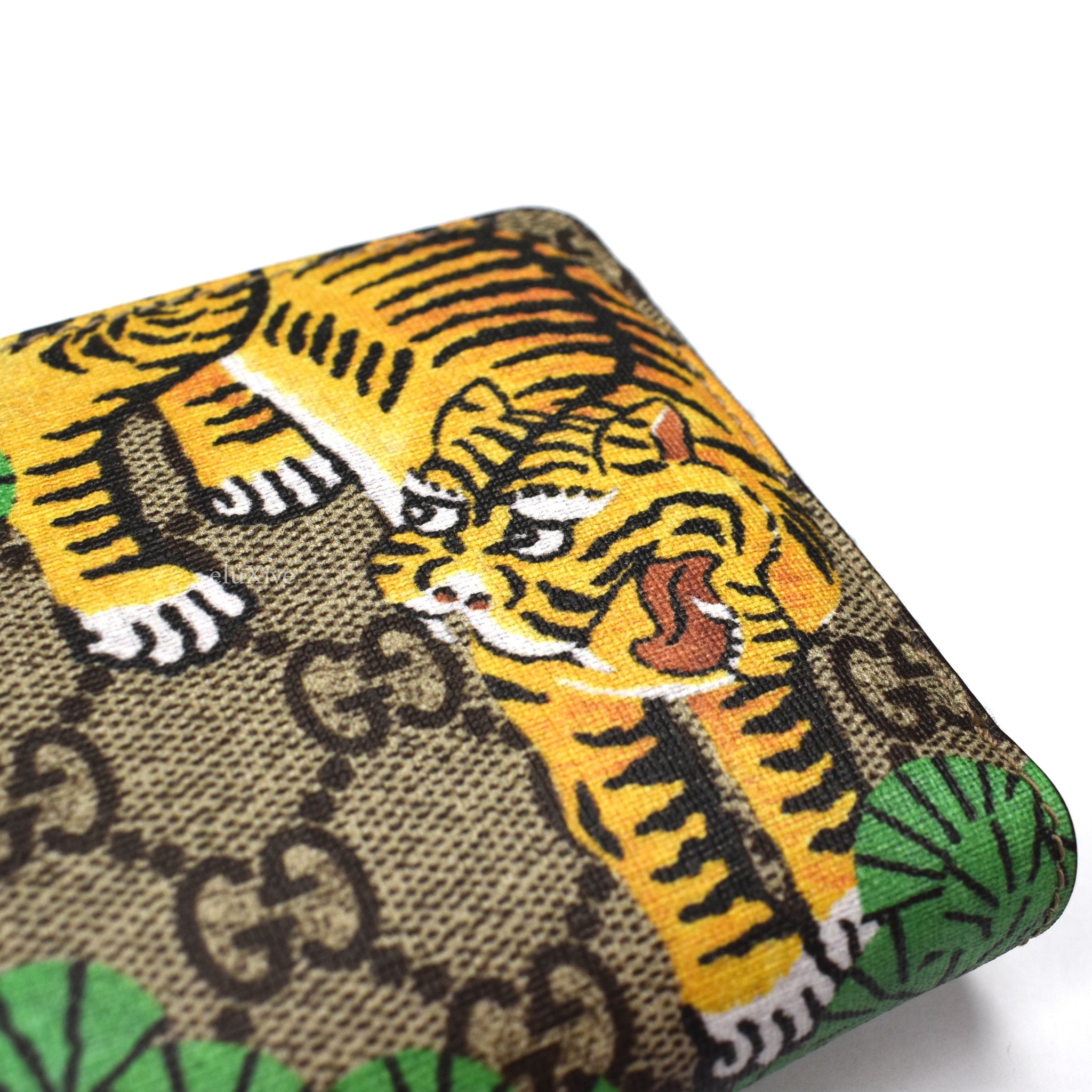 Gucci - Men&#39;s GG Supreme Logo Tiger Print Canvas Zip Around Wallet – eluXive