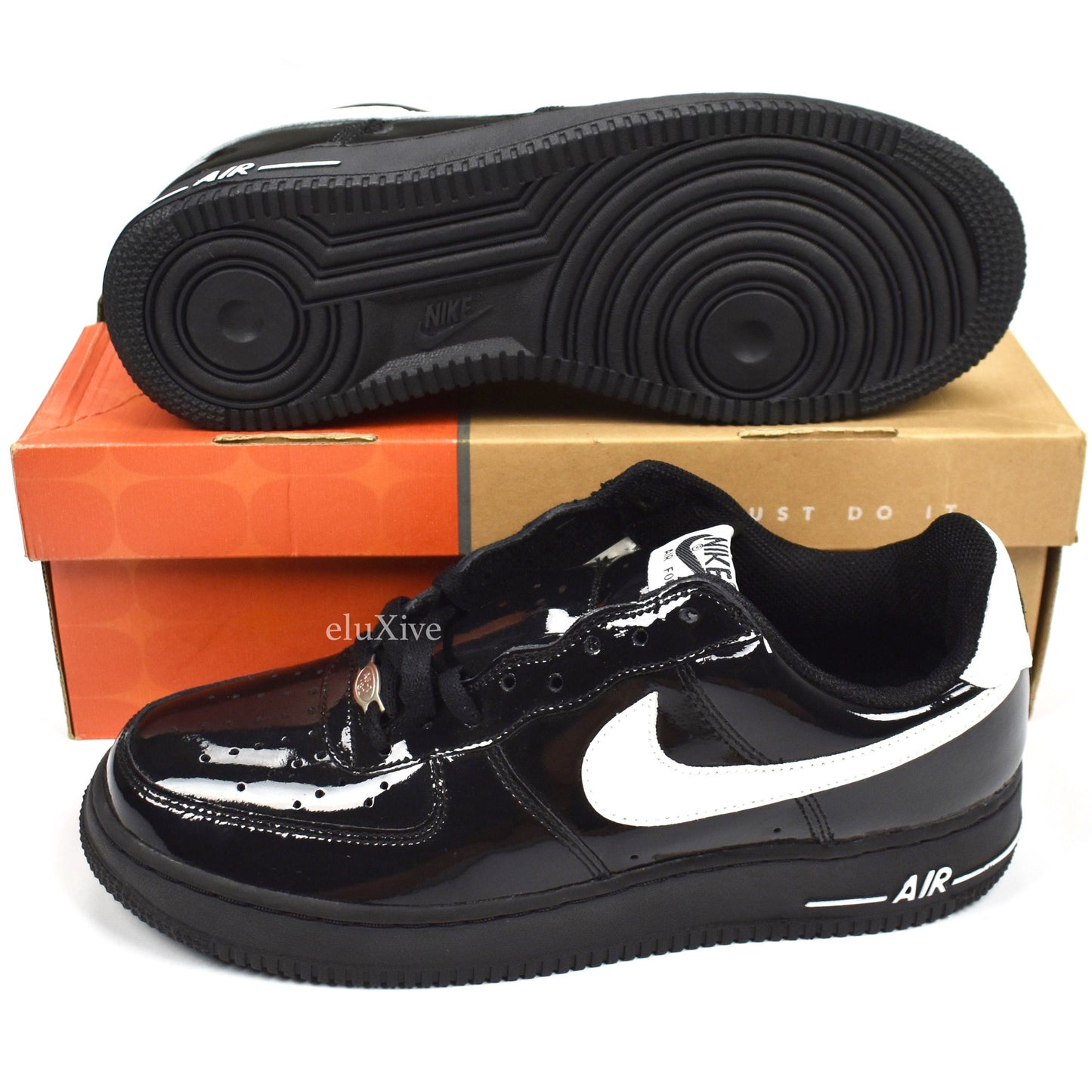 black patent air force 1