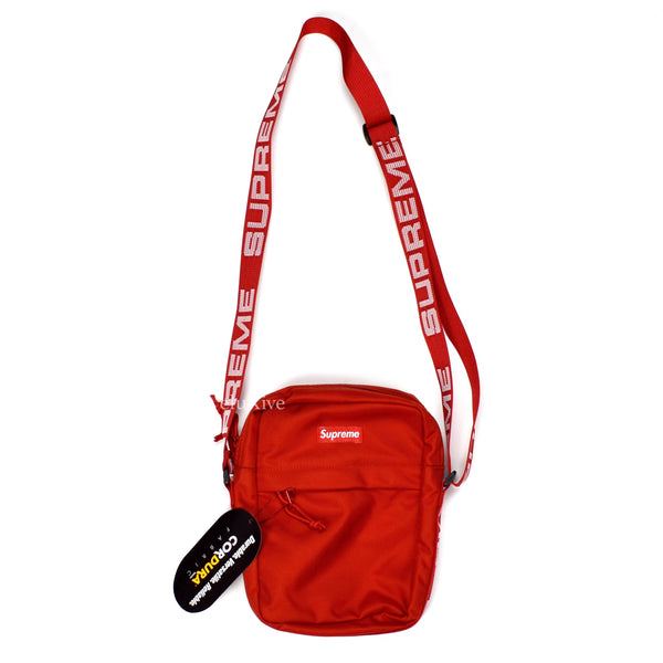 shoulder bag supreme retail