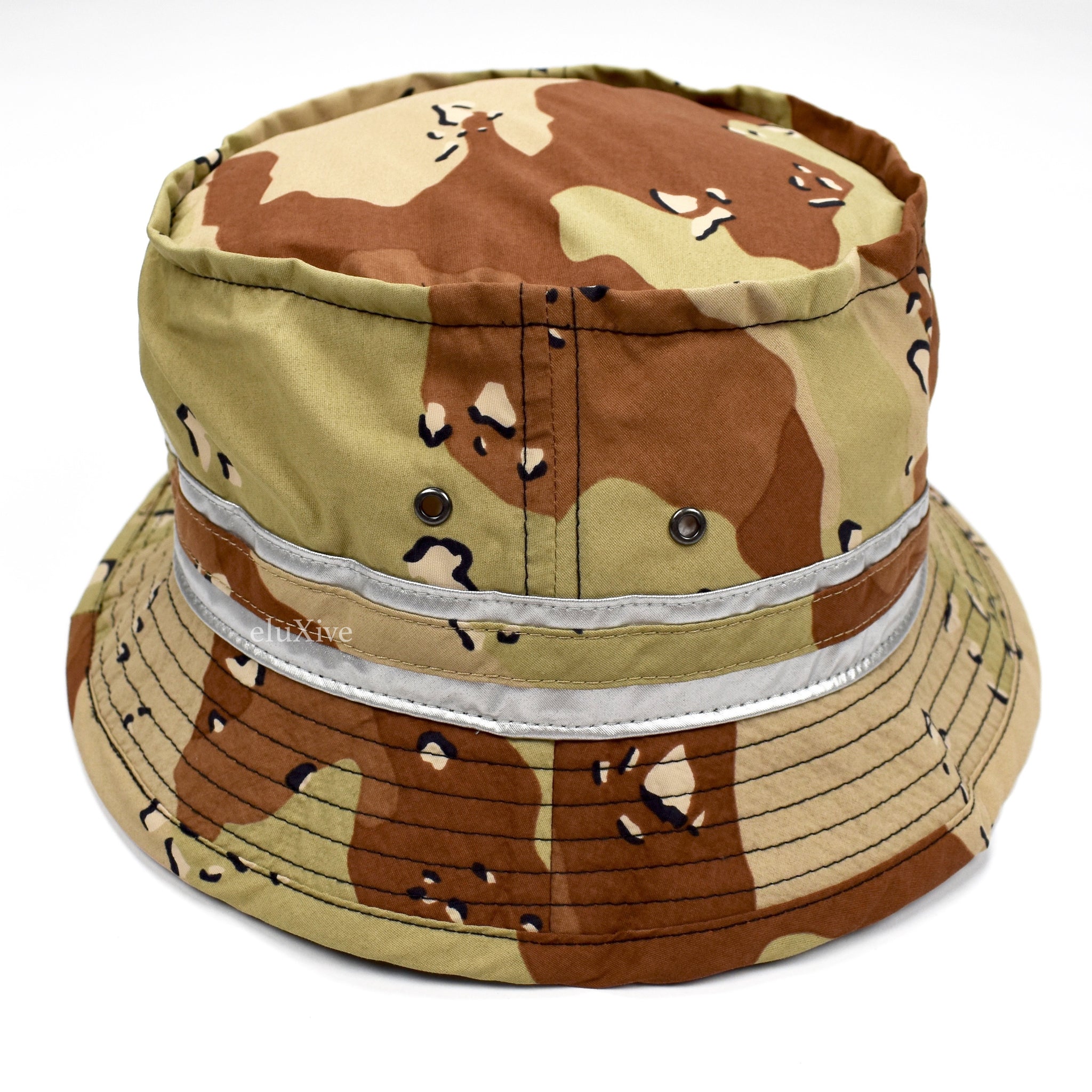 Supreme - Camo Print Bucket Hat – eluXive