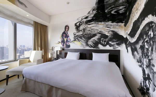 dragon painting bizarre hotel themed room trend