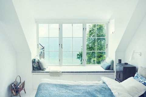 designer beach house blue and white bedroom design trend 2017