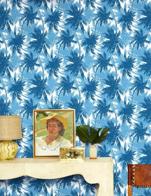 Daisy Bloom' Wallpaper by Wallshoppe - Baby Blue