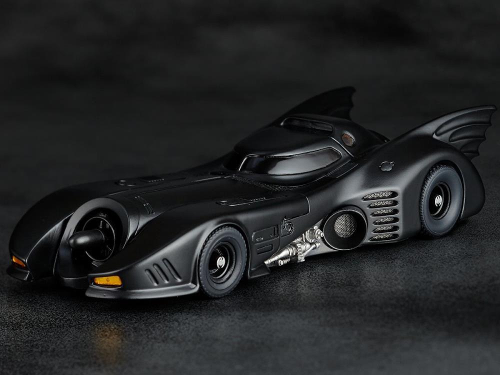 Бэтмобиль. Бэтмобиль 1989. Бэтмен 1989 Batmobile. Бэтмобиль Тима Бертона. Бэтмобиль 1967.