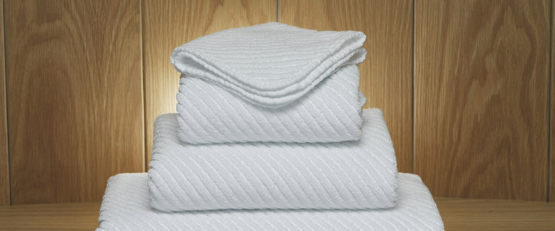 Abyss Super Pile Towels White Color 100-Double Tub Mat, 23x39