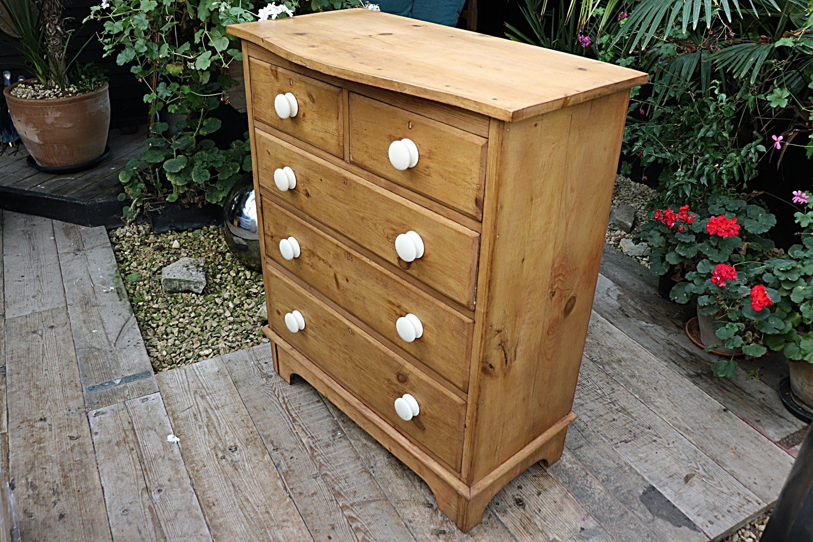 FABULOUS LARGE/ TALL/ SHALLOW OLD PINE CHEST OF DRAWERS/ SIDEBOARD