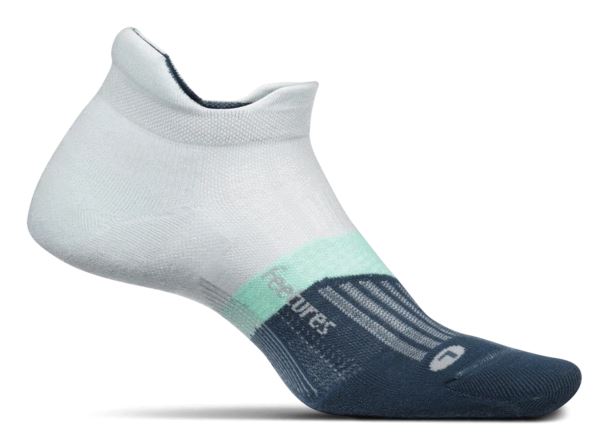 feetures elite max cushion socks
