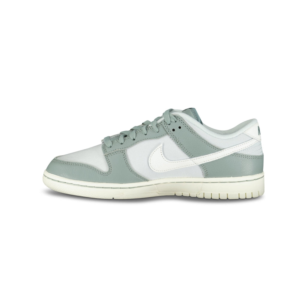 NIKE DUNK LOW 'MICA GREEN' TRAINERS - forsalebyerin