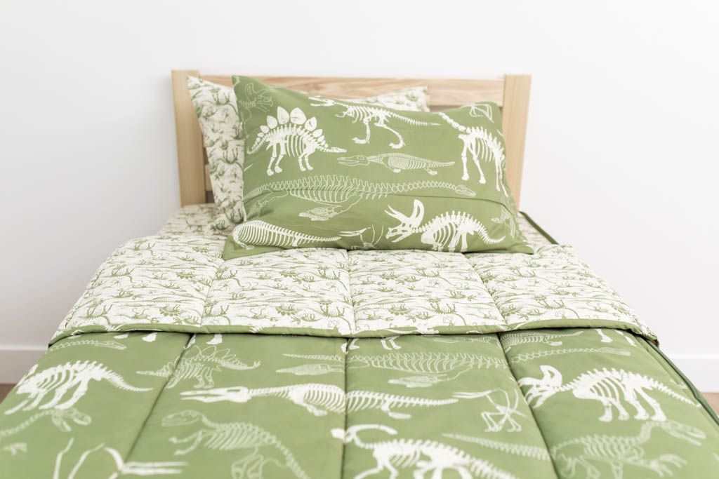 Fossils Zipper Bedding