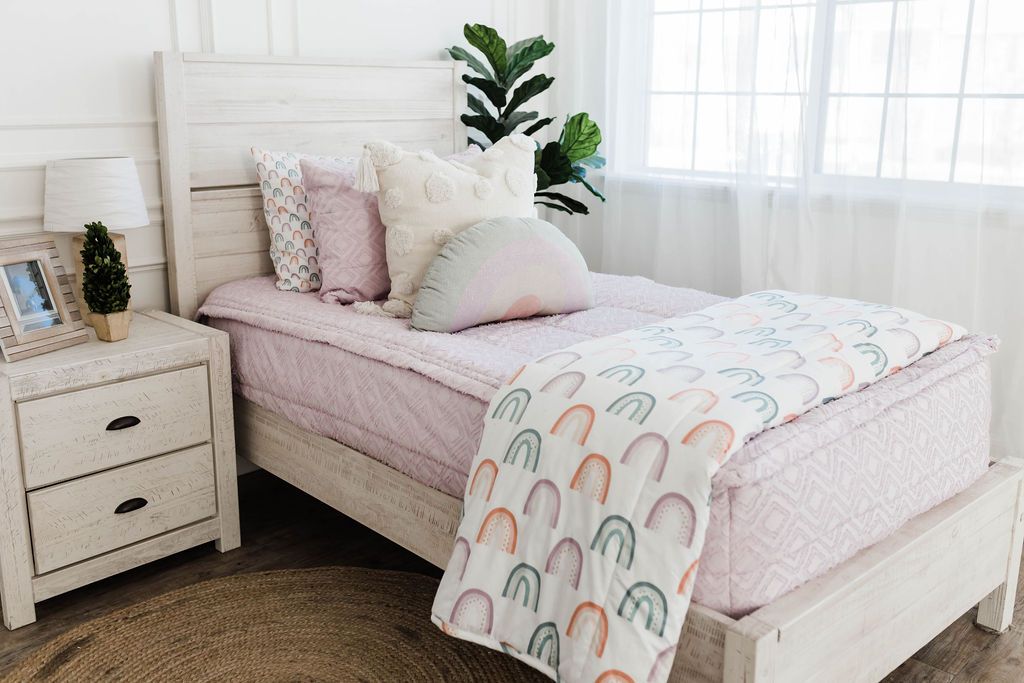 Olivia Luxe Beddy's