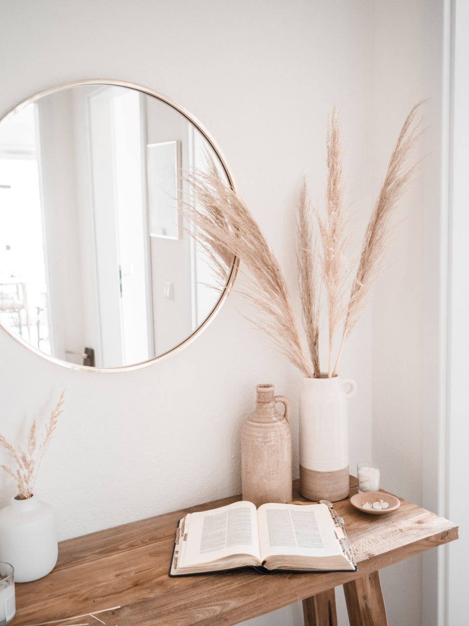 beach house entry table