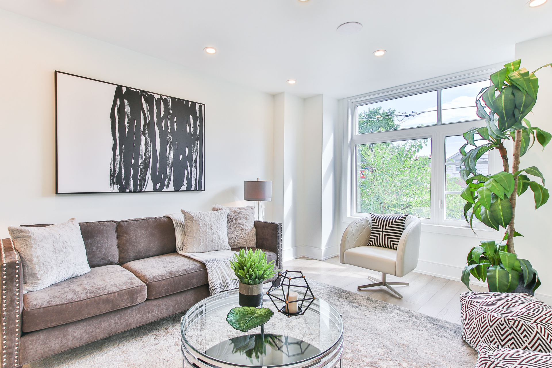 contemporary black and white living room