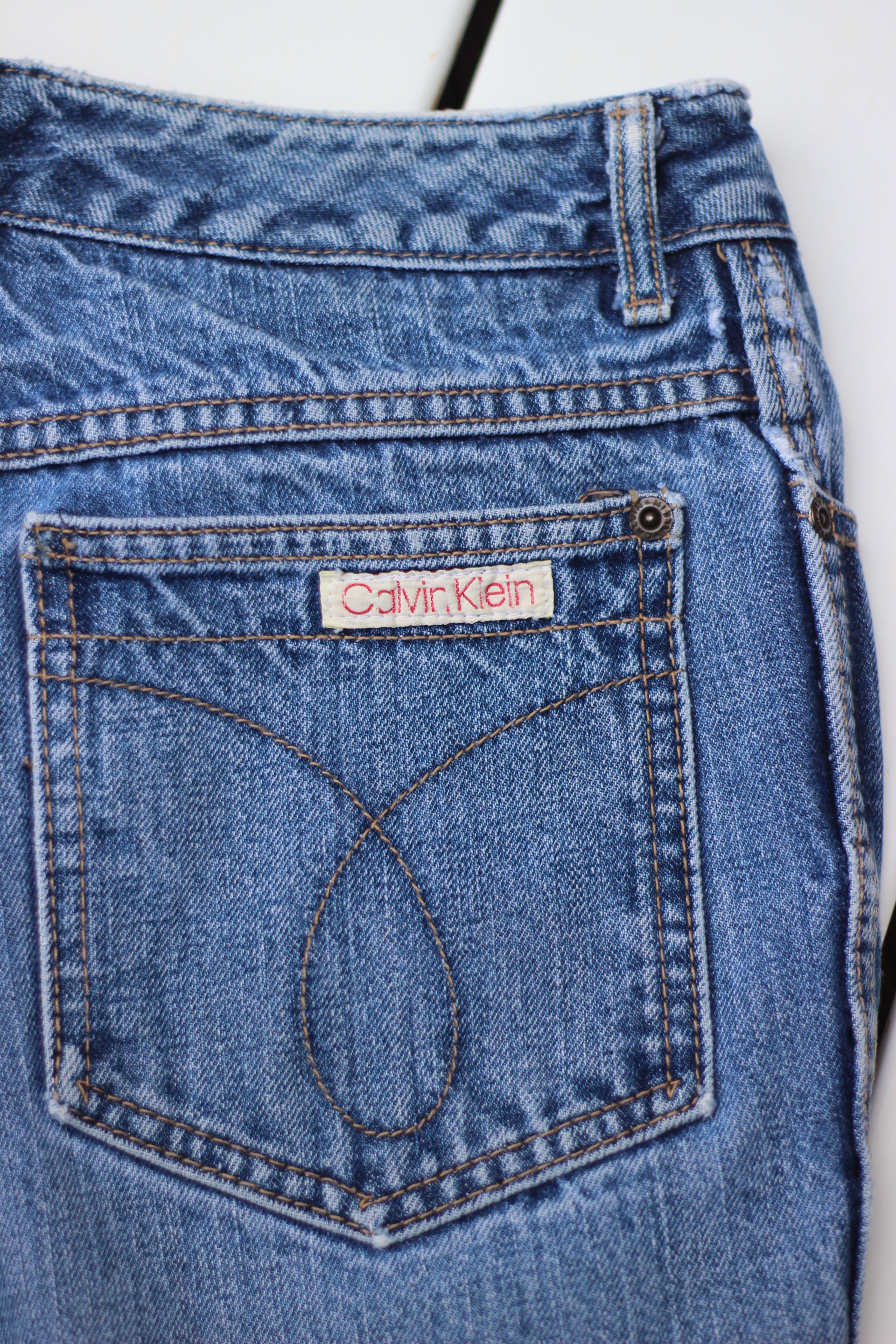 Vintage Calvin Klein Cutoff Denim Shorts (M/L) – Love + Leather