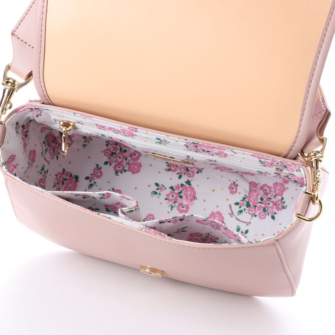 Boa Rua Shoulder Bag Pink Samantha Thavasa Japan 18 Verygoods Jp