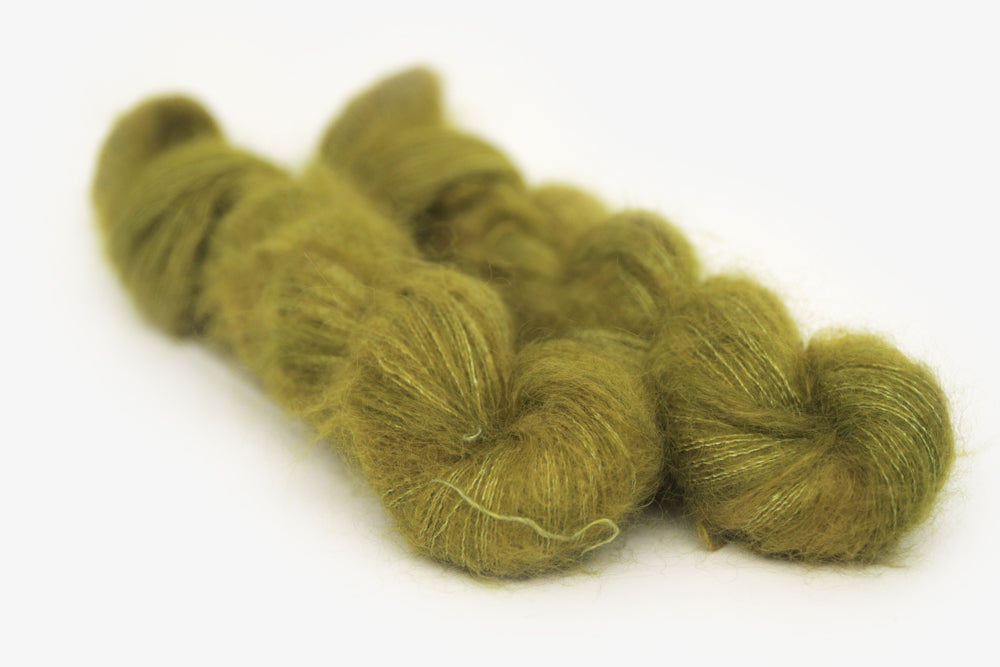 Elm, Merino Wool, Green Yarn, Crochet – Hue Loco