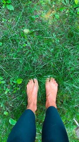 Let's walk barefoot - it's called; grounding'