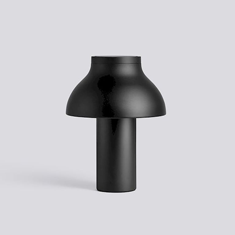 https://cdn.shopify.com/s/files/1/1147/3916/products/PC-Table-Lamp-Black-Hay_768x768.jpg?v=1571675158