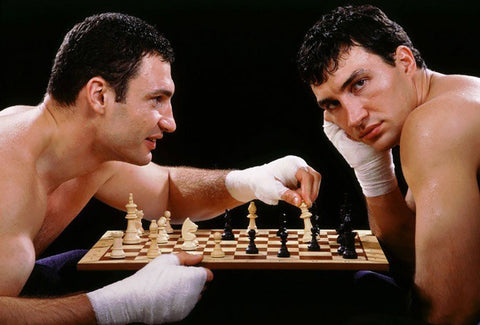 Klitschko playing Chess