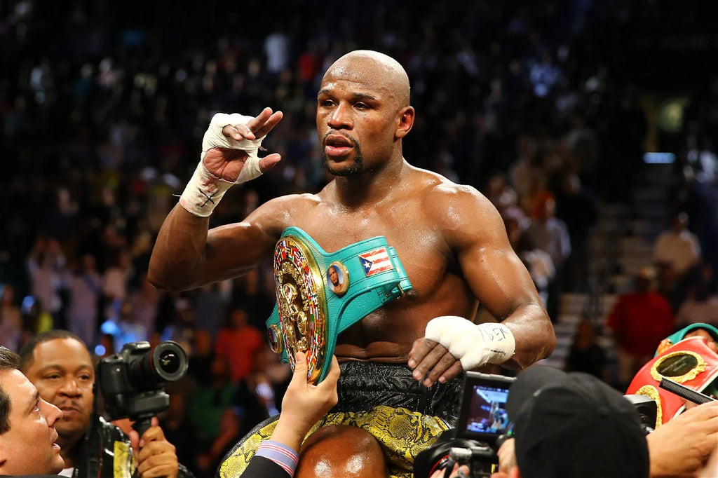 Mayweather retired before the chance of a Williams fight taking place (Photo credit: Al Bello/Getty Images).