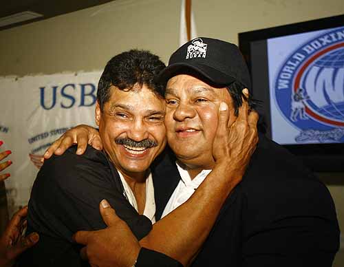 Duran and Arguello are two all-time greats of the sport (Photo credit: Panama America).