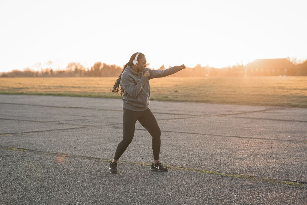 Boxing benefits of heat training also include helping to prevent injuries.