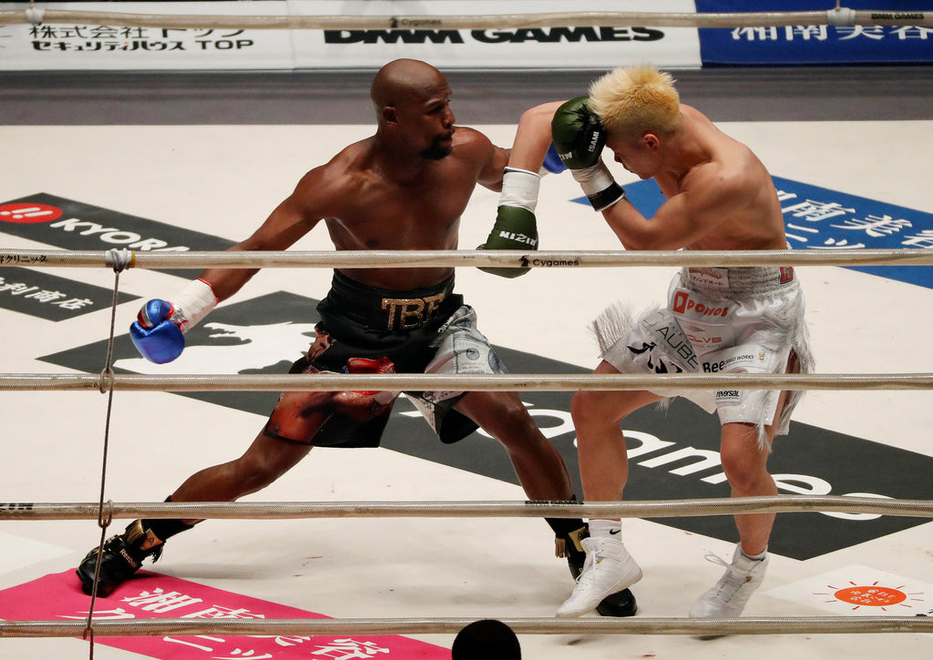 Mayweather leads the way in boxing exhibitions today (Image: Reuters). 
