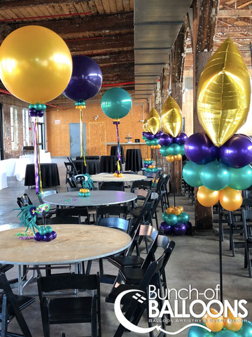 Mardi Gras Party Balloon Centerpieces