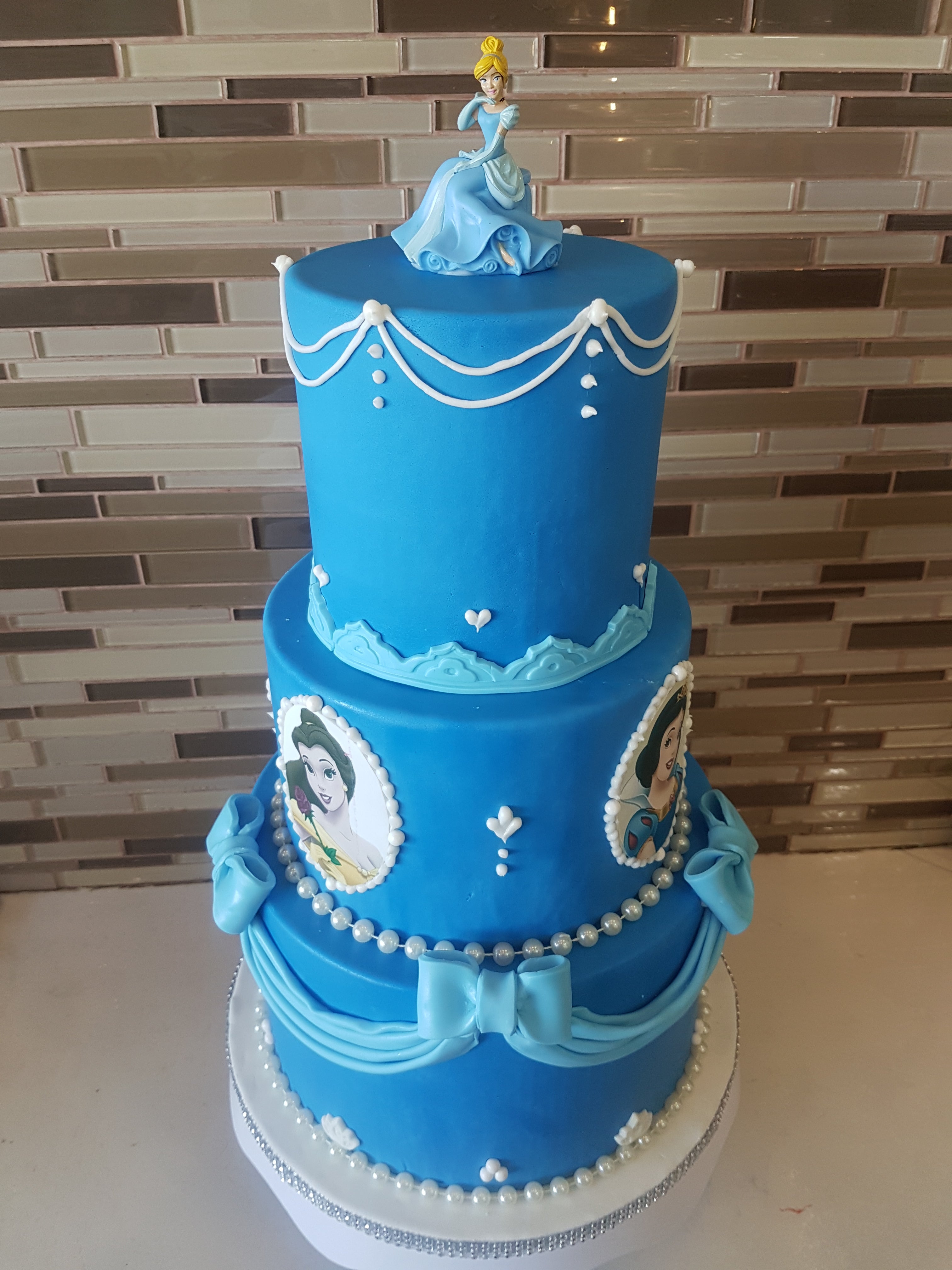 Princess Cinderella Fondant cake - Rashmi's Bakery