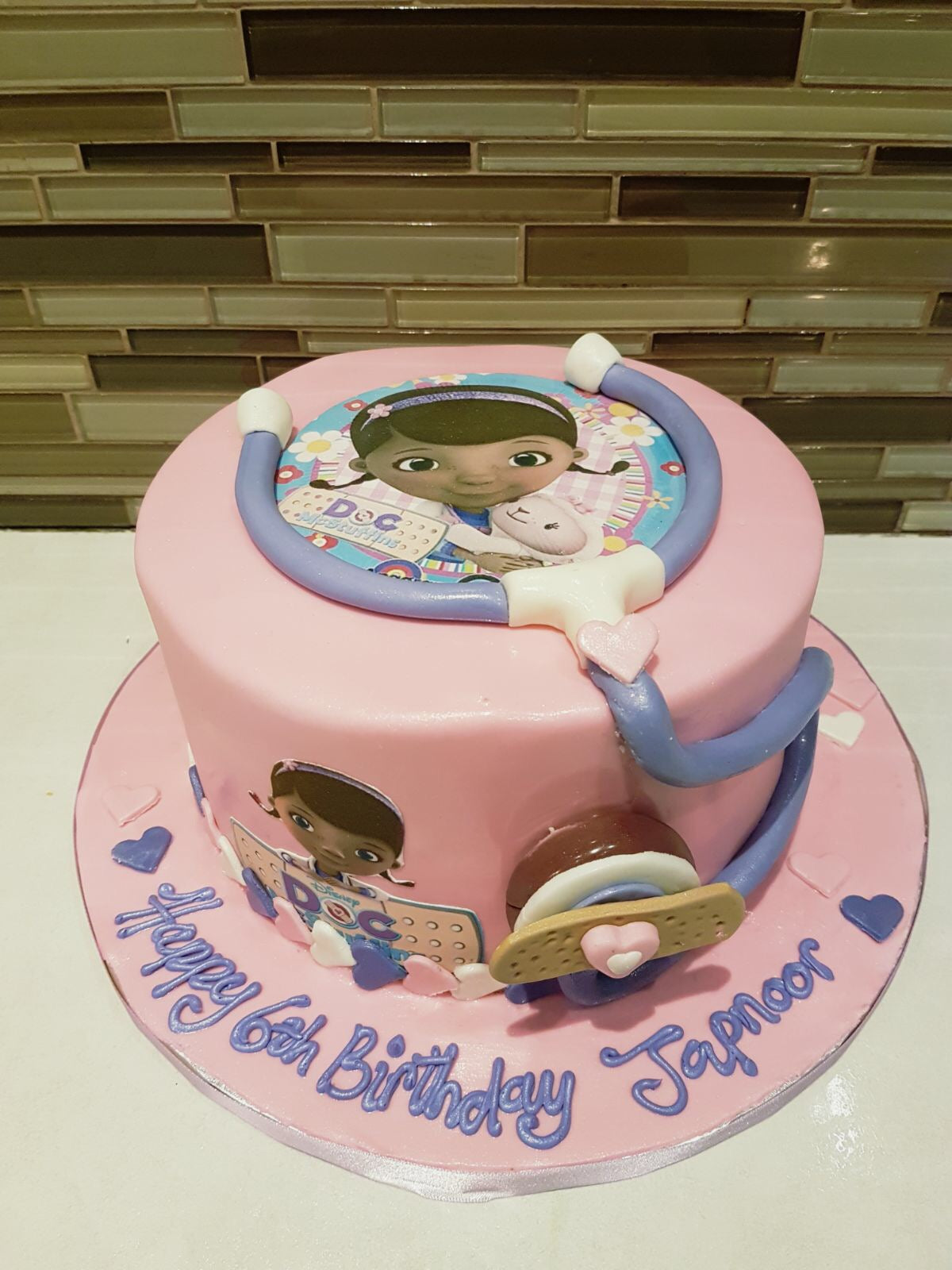 doctor mcstuffins cake