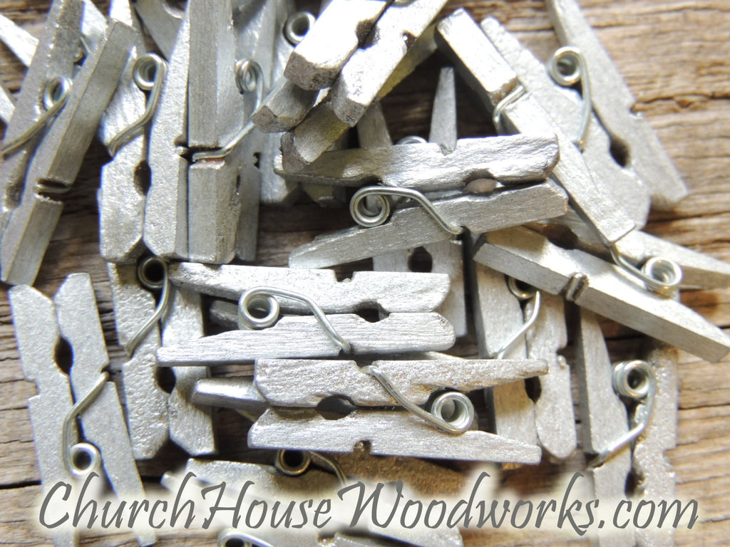 12 Mini Clothespins Natural Wood Rustic Wedding Decorations, Wedding  Clothespins, Mini Pegs, Tiny Pegs, Small Wooden Clothes Pins 