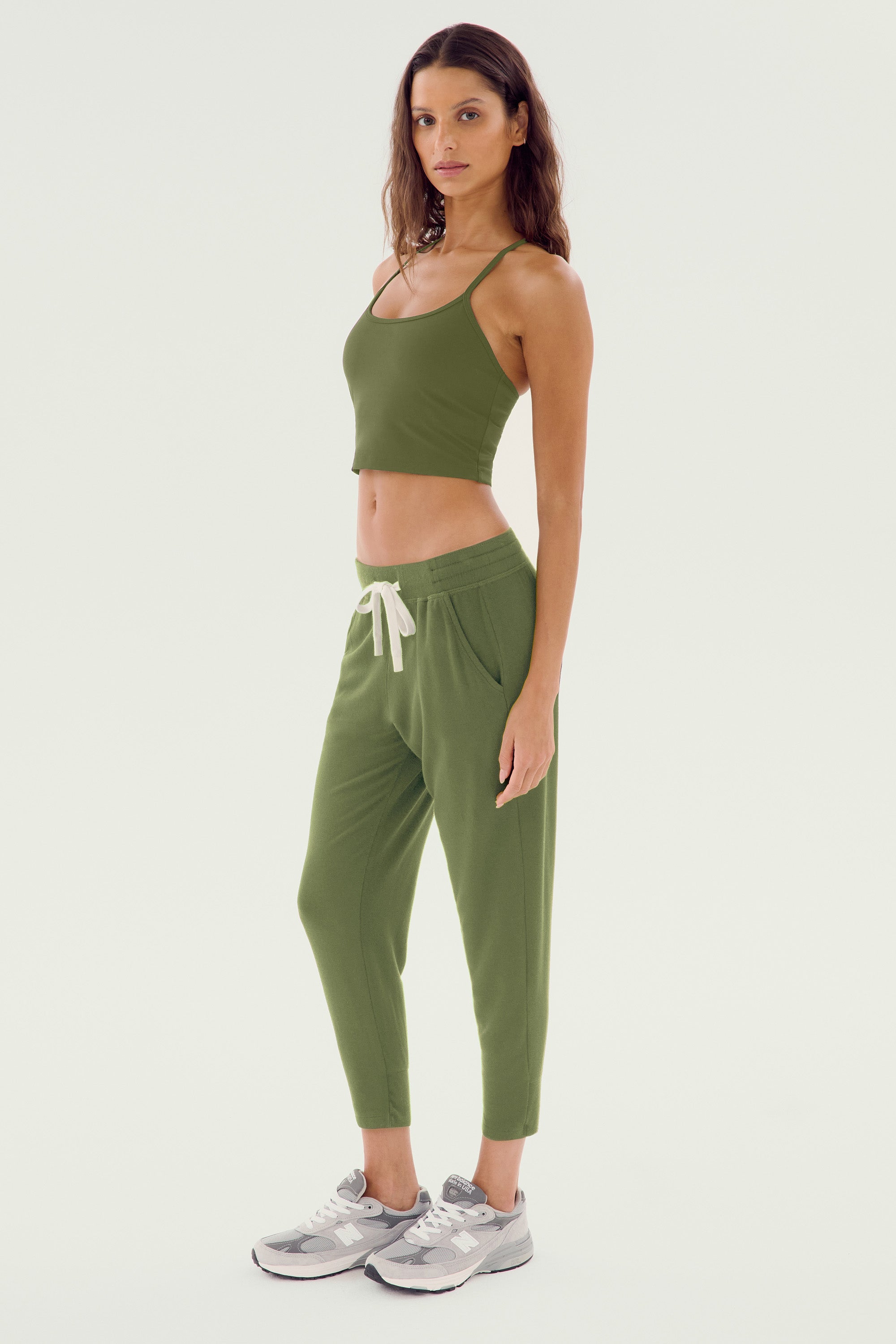 Splits59 Reena Fleece 7/8 Sweatpant In Green