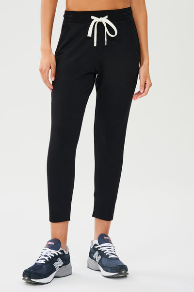 Reena Fleece 7/8 Sweatpant - Black