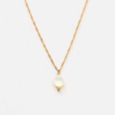 collier scintillant dore perle Tahiti or