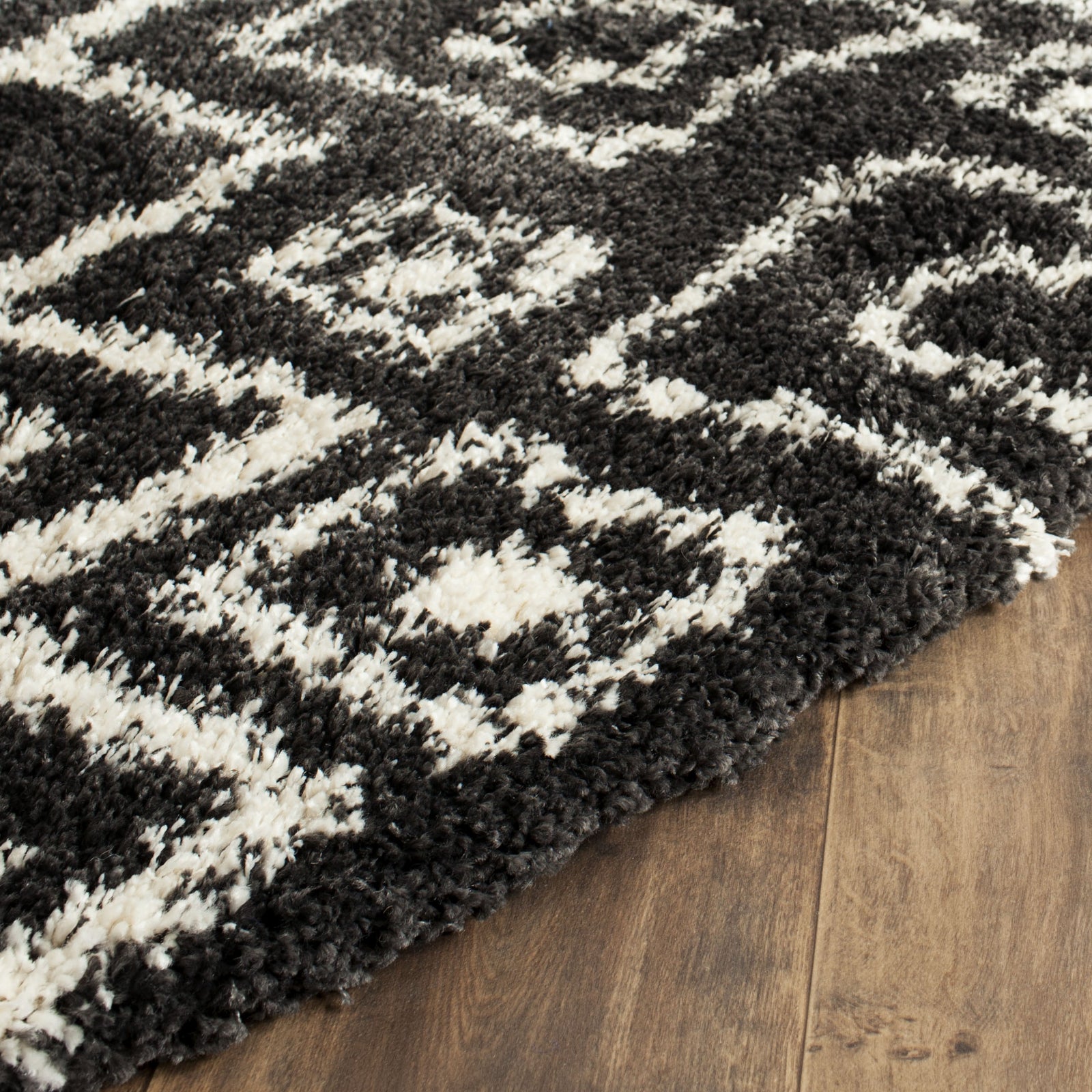 Safavieh Belize Shag SGB488C Charcoal/Ivory Area Rug – Incredible Rugs ...