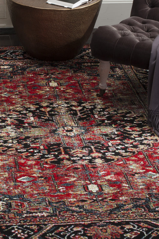 Safavieh Vintage Hamadan VTH215A Red/Multi Area Rug 