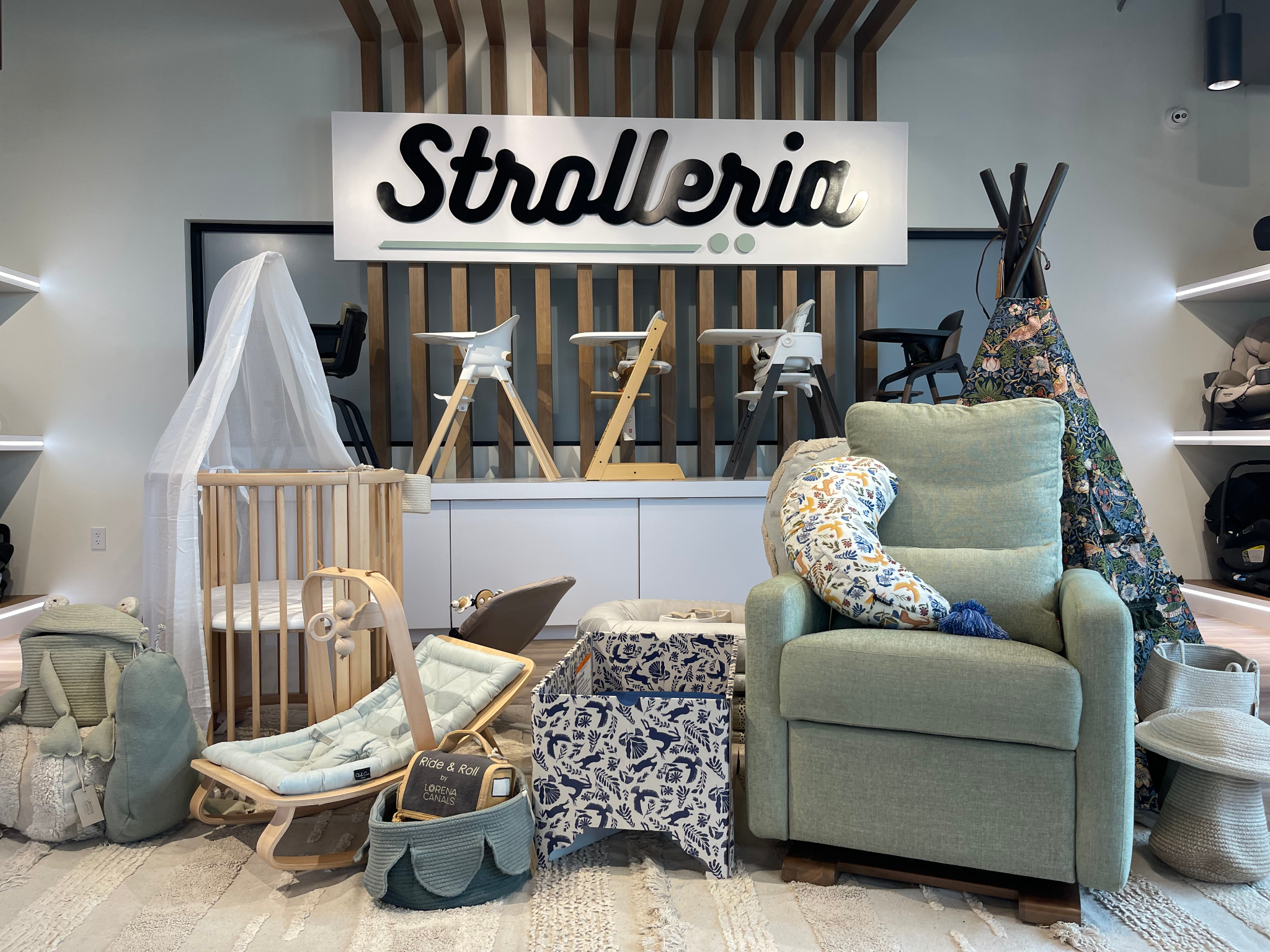 Strolleria Scottsdale showroom